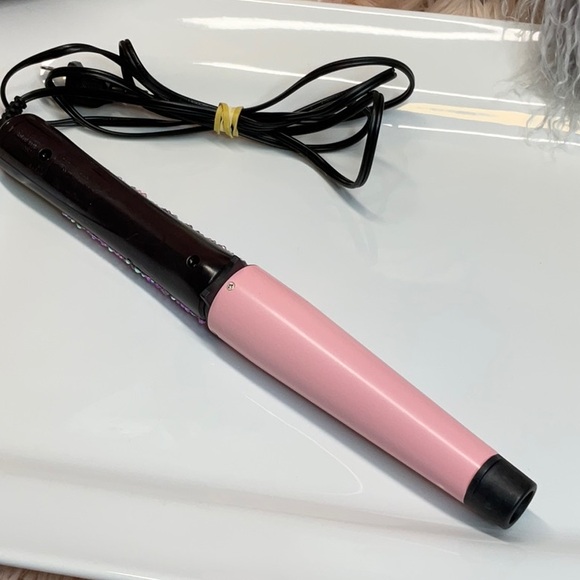 ADORBS🎀 REMINGTON Hair Wand - Picture 2 of 7